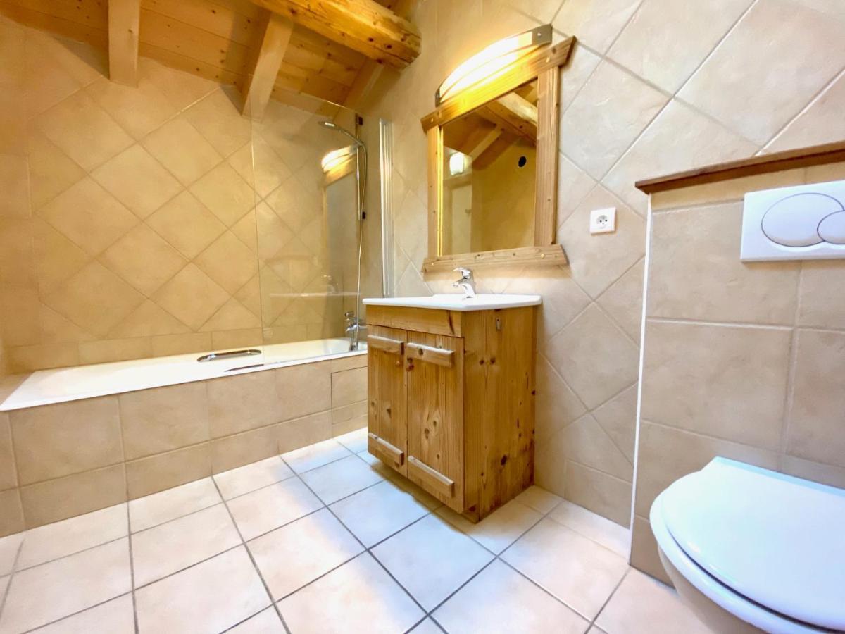 Chalet In Morzine Sleeping 12 With Sauna Exterior foto